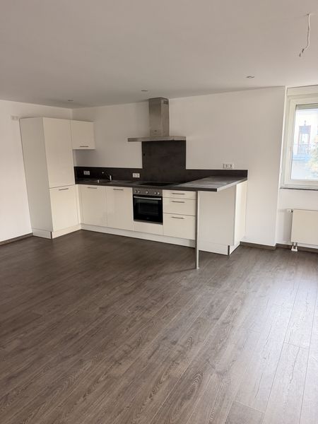Attraktive 3-Zimmer Wohnung im 1. OG in Kleinostheim (Renovierung fast abgeschlossen)